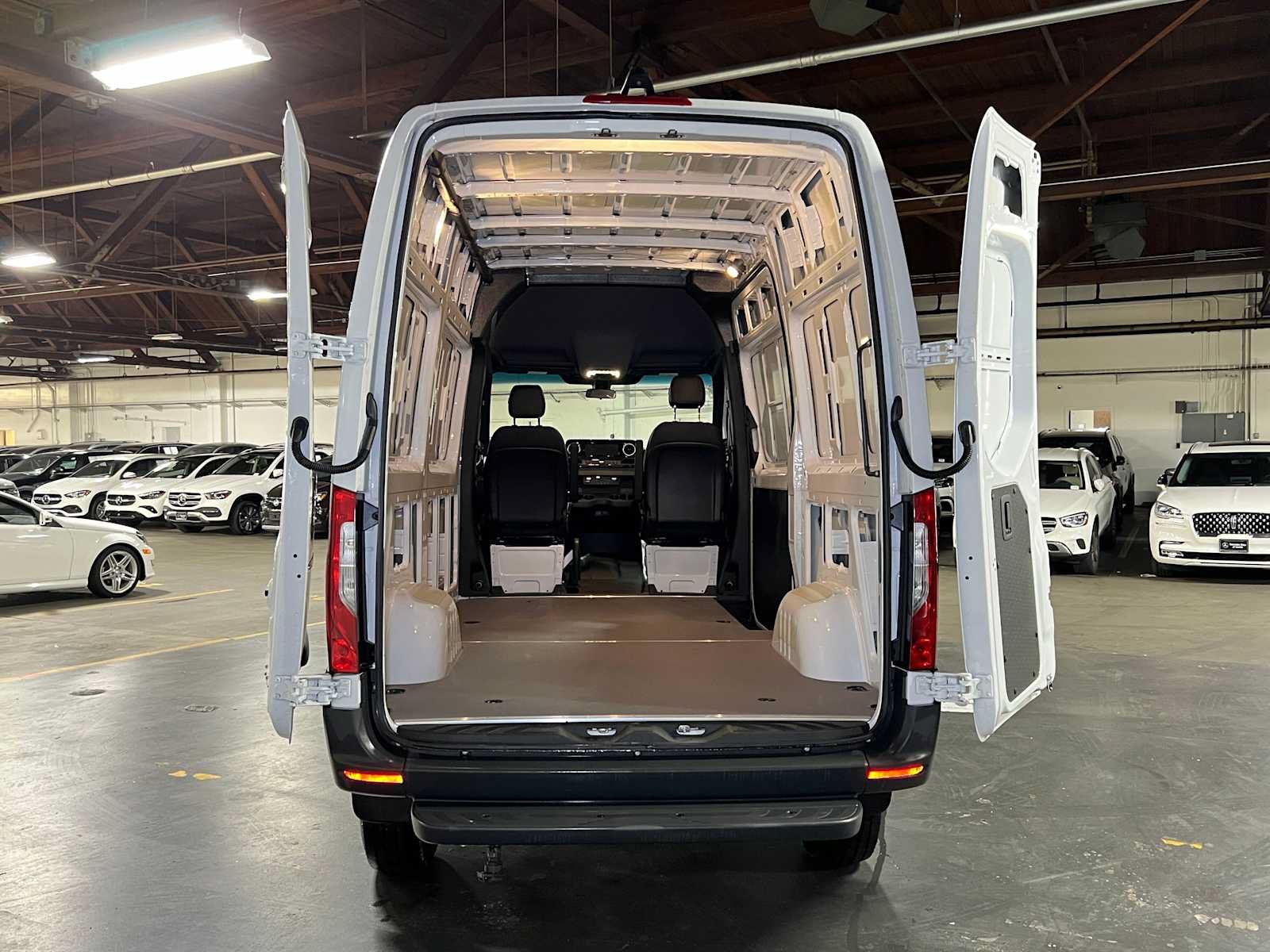 New 2025 Mercedes-Benz Sprinter 2500 image 17