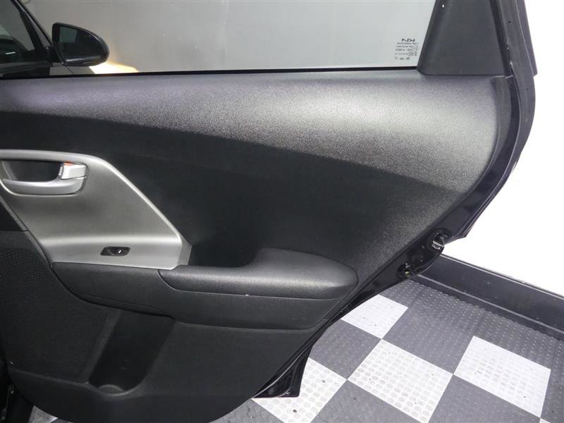 Used 2022 Kia Niro LX FWD image 25