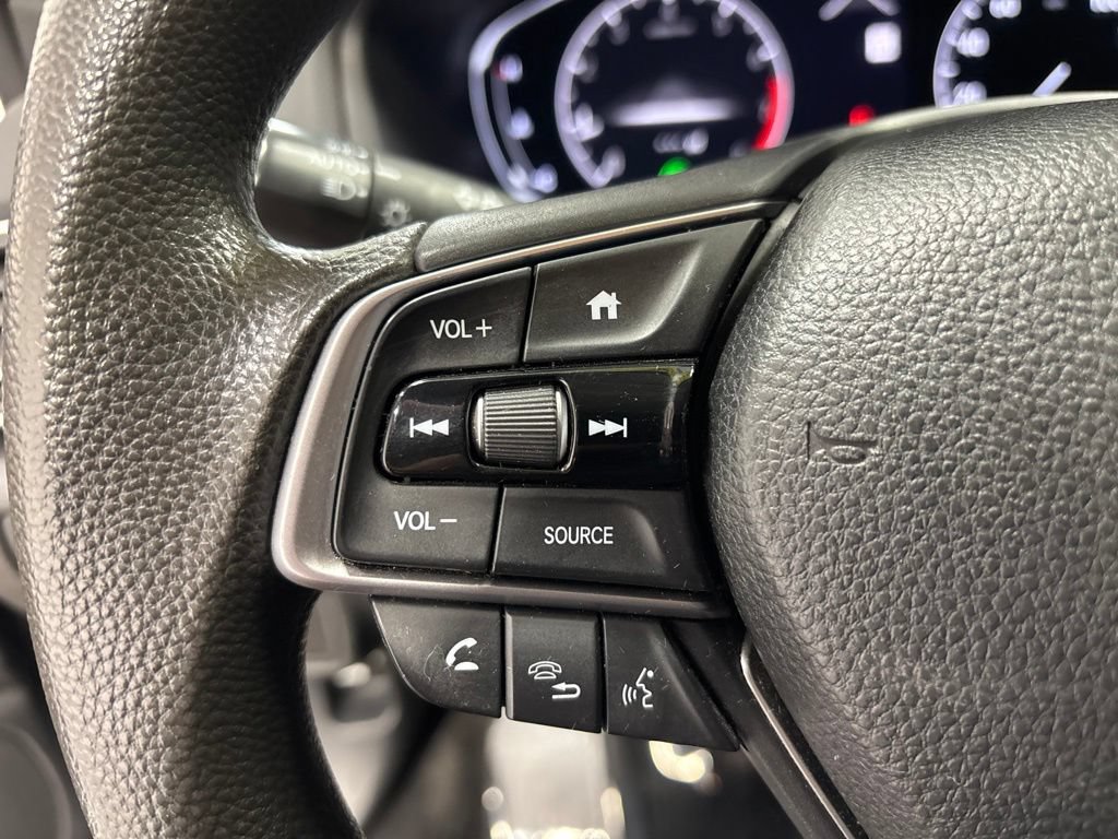 Used 2018 Honda Accord LX image 13