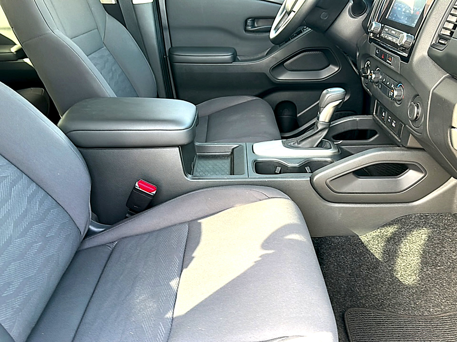 Used 2024 Nissan Frontier S w/ Technology Package AWD/4WD image 24