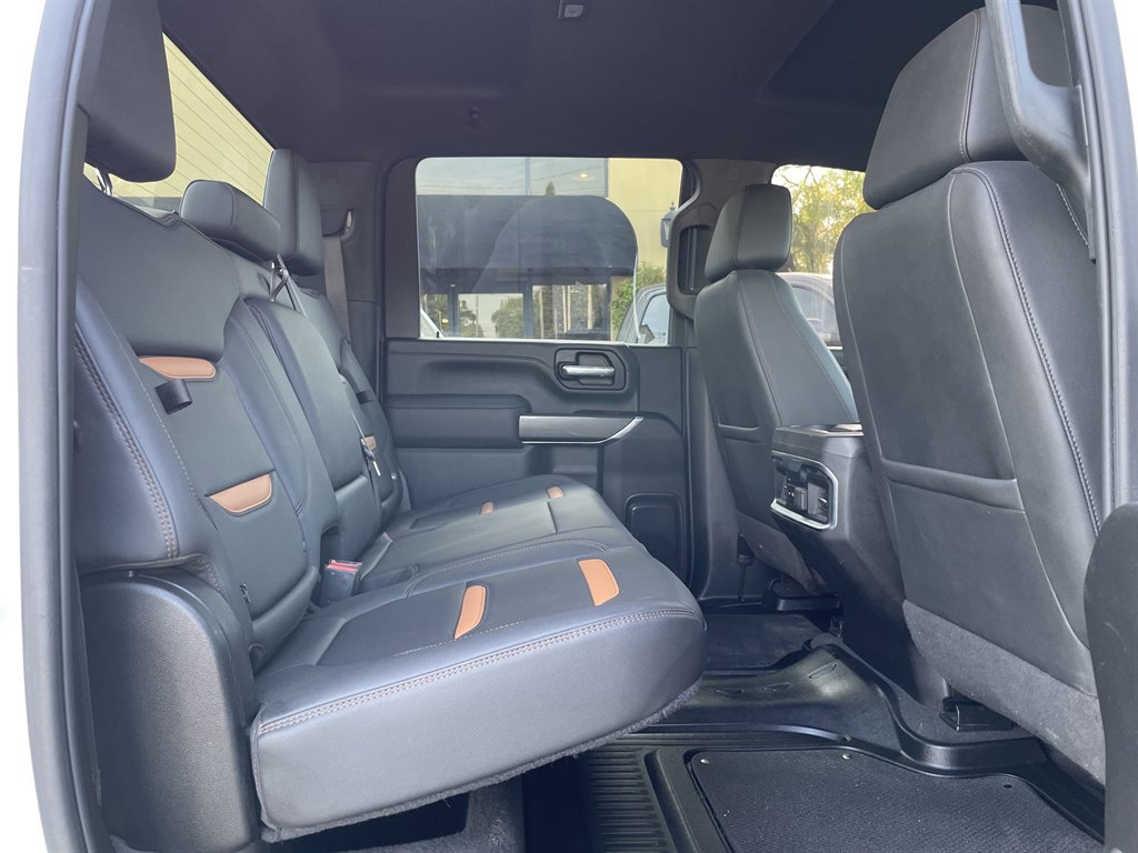 Used 2022 GMC Sierra 2500 AT4 image 24