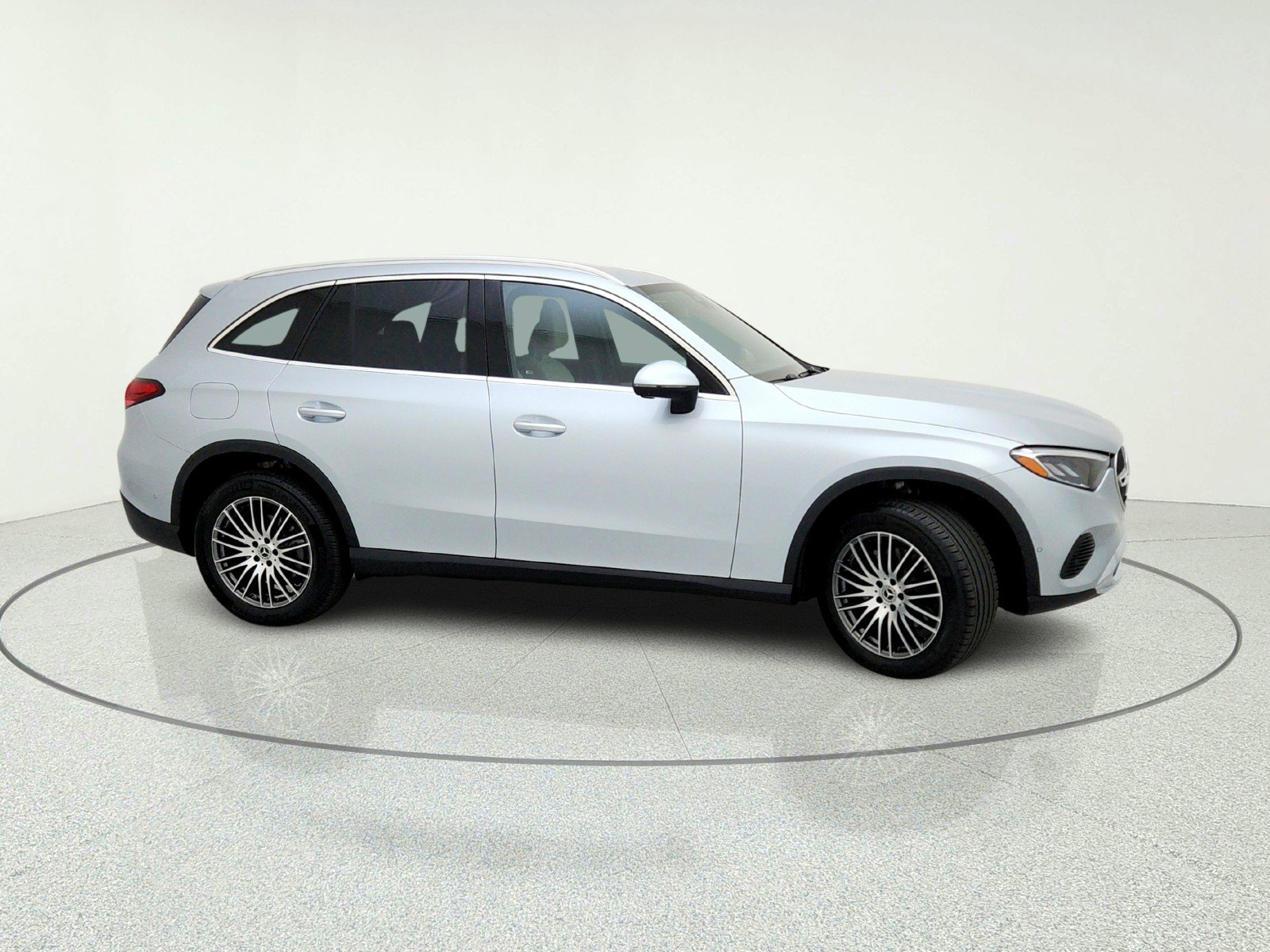 Certified 2026 Mercedes-Benz GLC 300 image 6