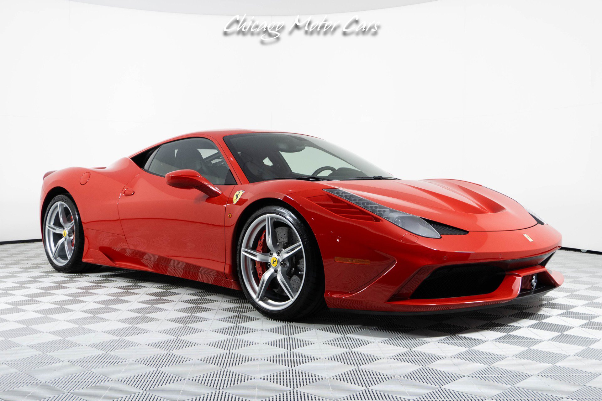 Used 2015 Ferrari 458 Speciale Coupe RWD image 9