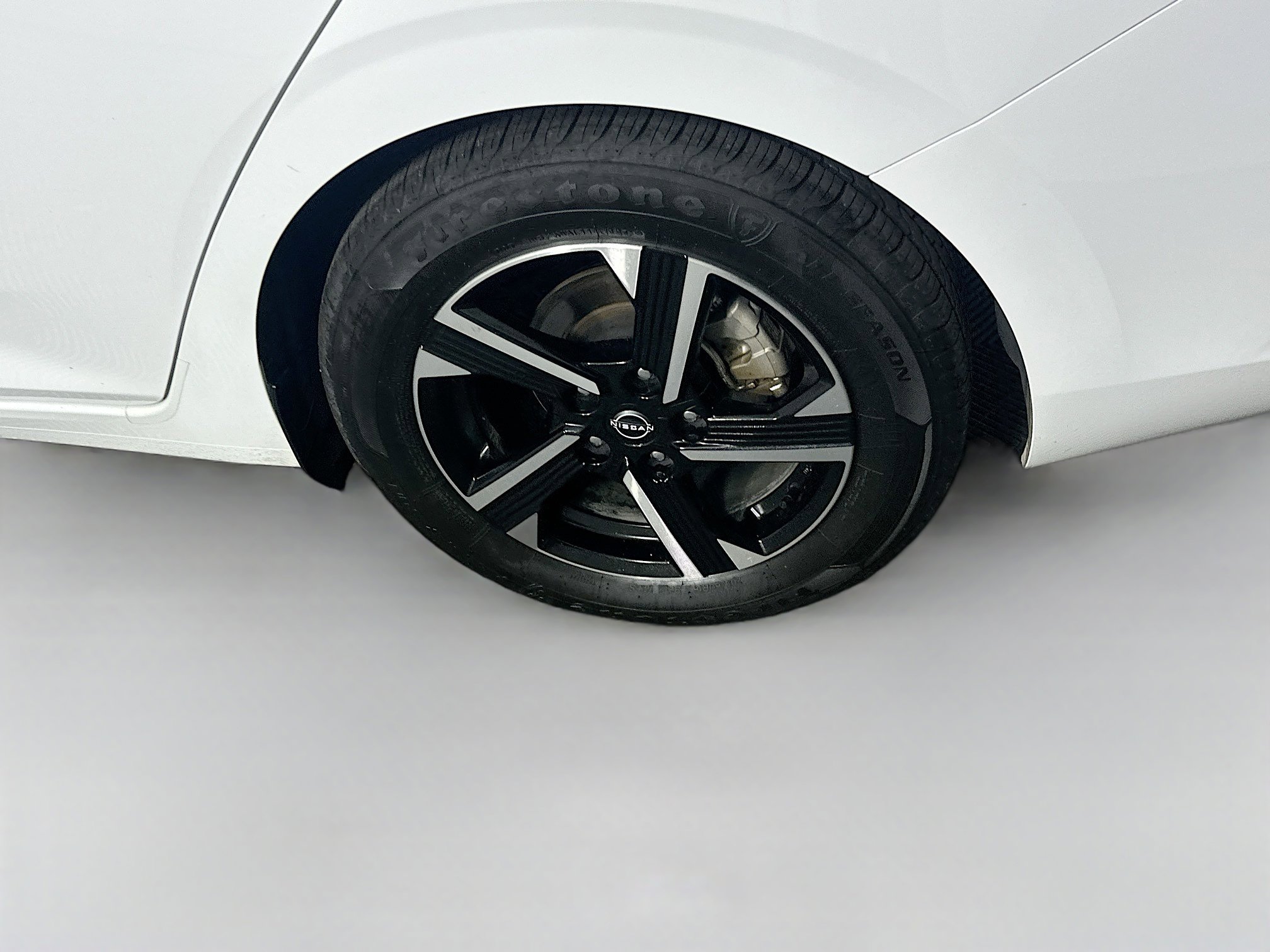 Used 2025 Nissan Sentra SV image 11