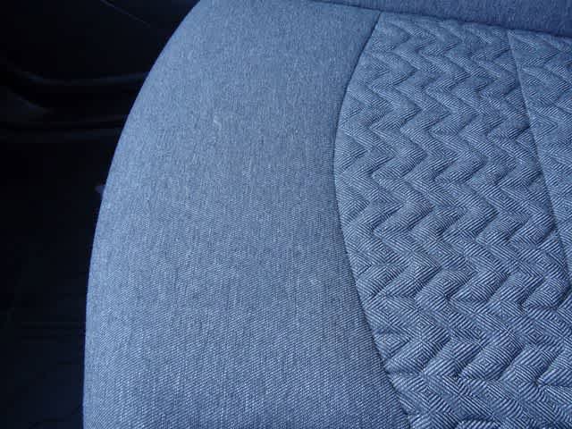 Used 2024 Chevrolet Equinox LT w/ LPO, Floor Liner Package FWD image 32