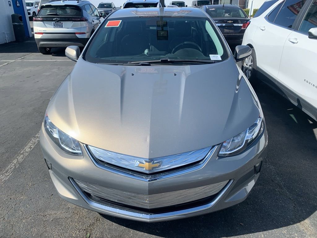 Used 2017 Chevrolet Volt LT w/ Comfort Package FWD image 5