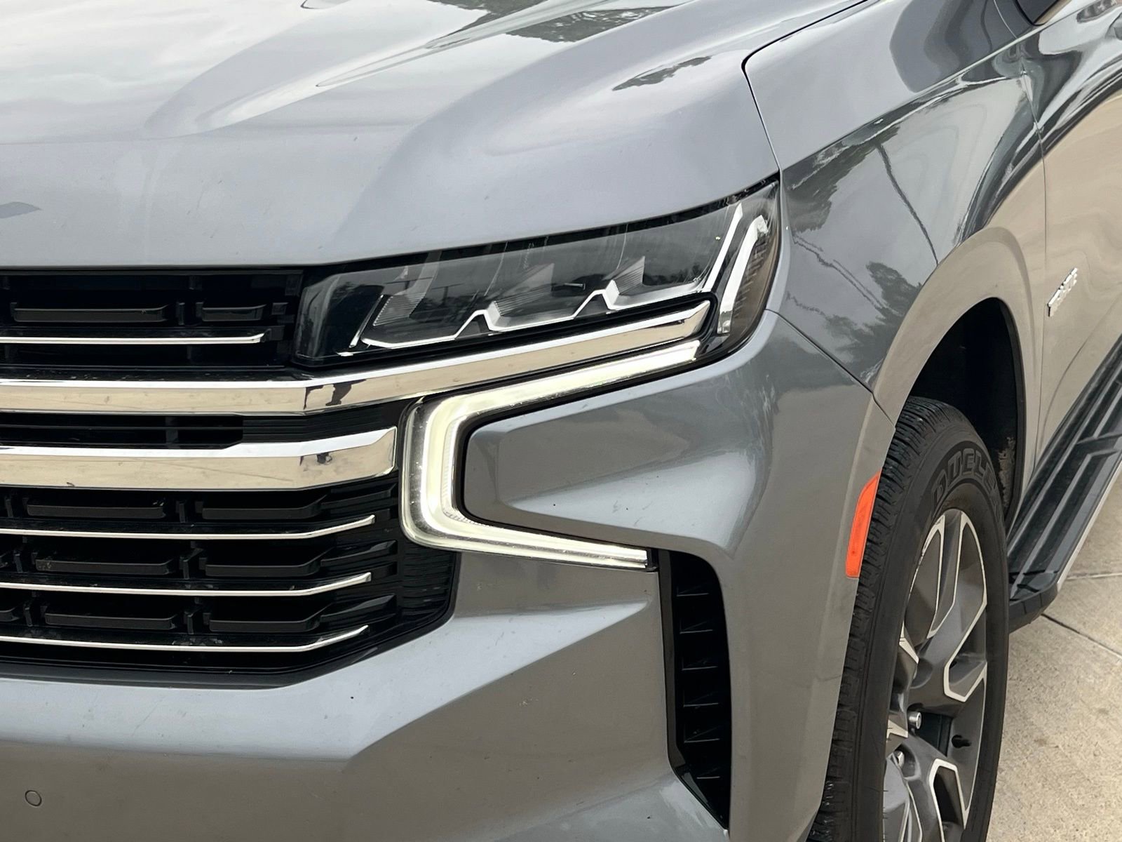 Used 2021 Chevrolet Tahoe LT w/ LT Signature Package RWD image 4