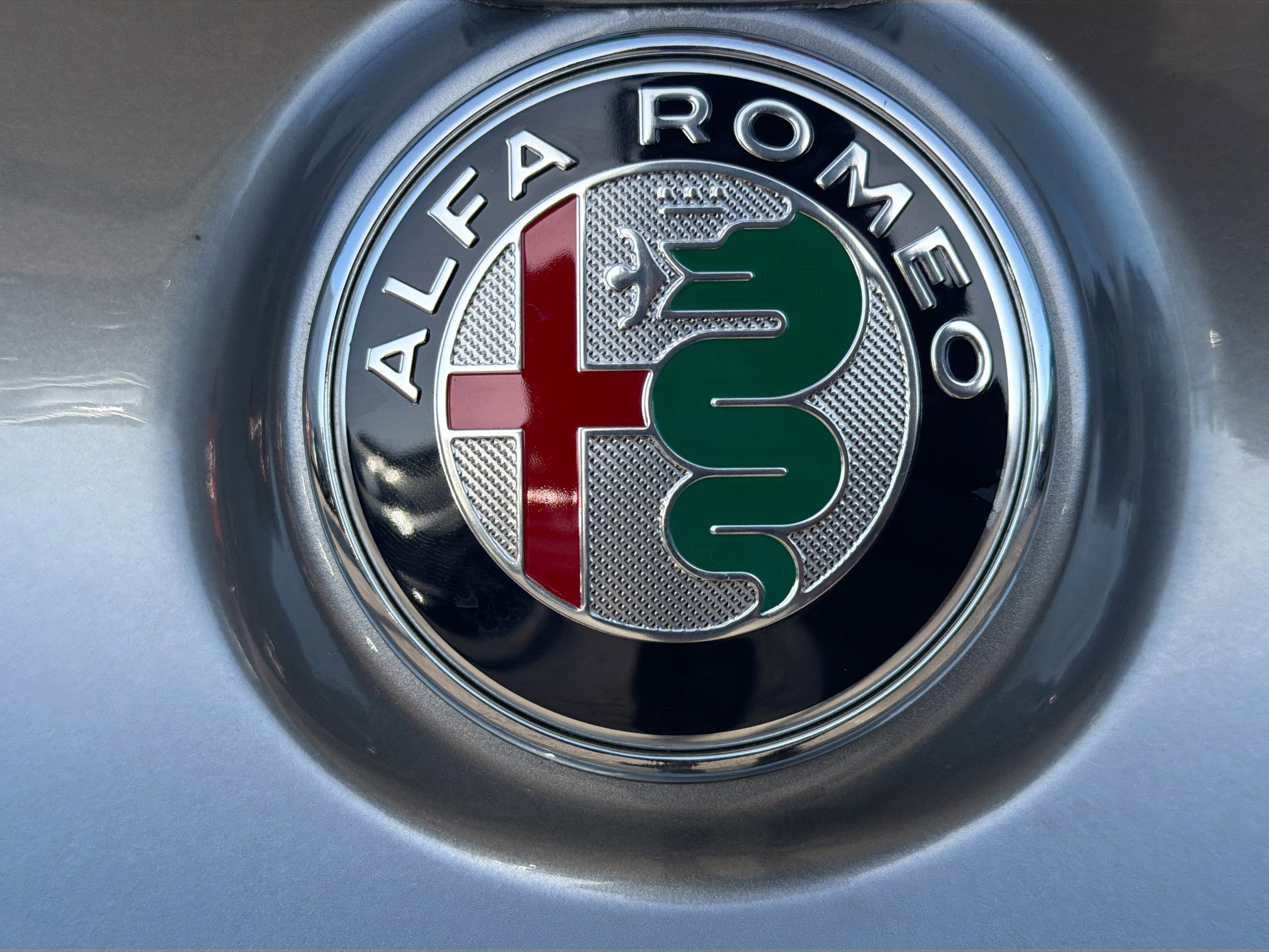 Used 2020 Alfa Romeo 4C Spider RWD image 11