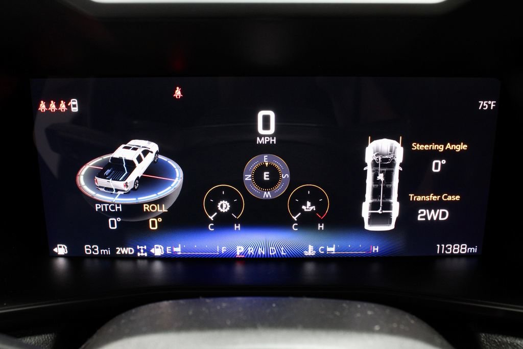 Used 2025 Chevrolet Colorado Trail Boss AWD/4WD image 30