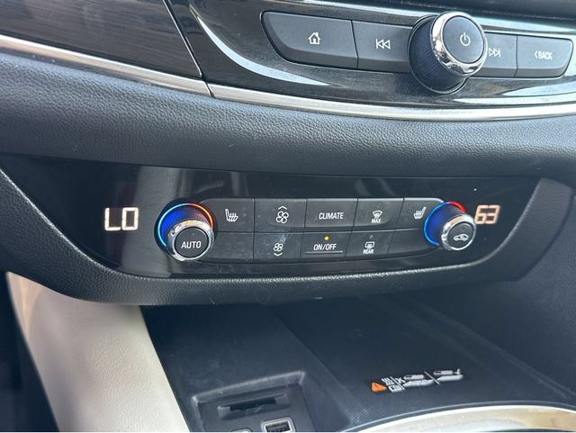 Used 2023 Buick Enclave Essence w/ Experience Buick Package FWD image 29