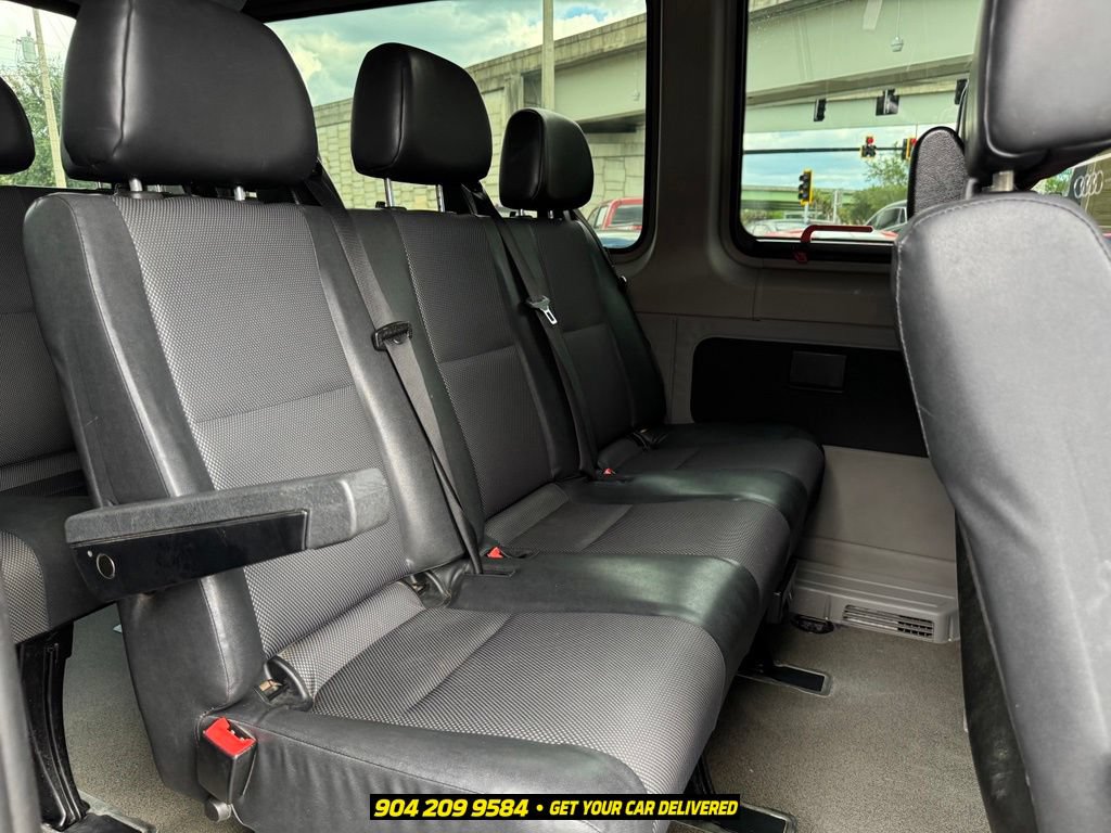Used 2010 Mercedes-Benz Sprinter 2500 image 26