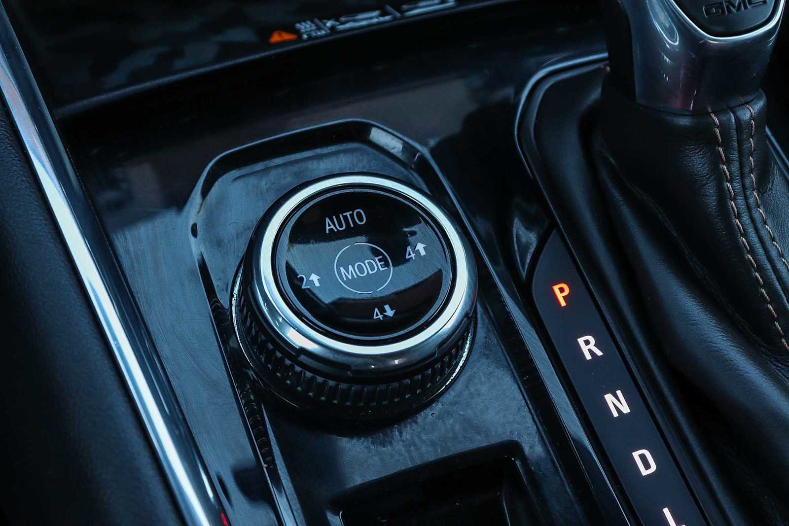 Used 2023 GMC Canyon AT4 w/ AT4 Premium Package image 27