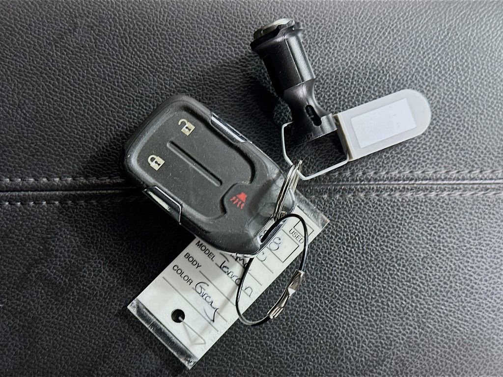 Used 2020 GMC Terrain SLE w/ Elevation Edition image 35