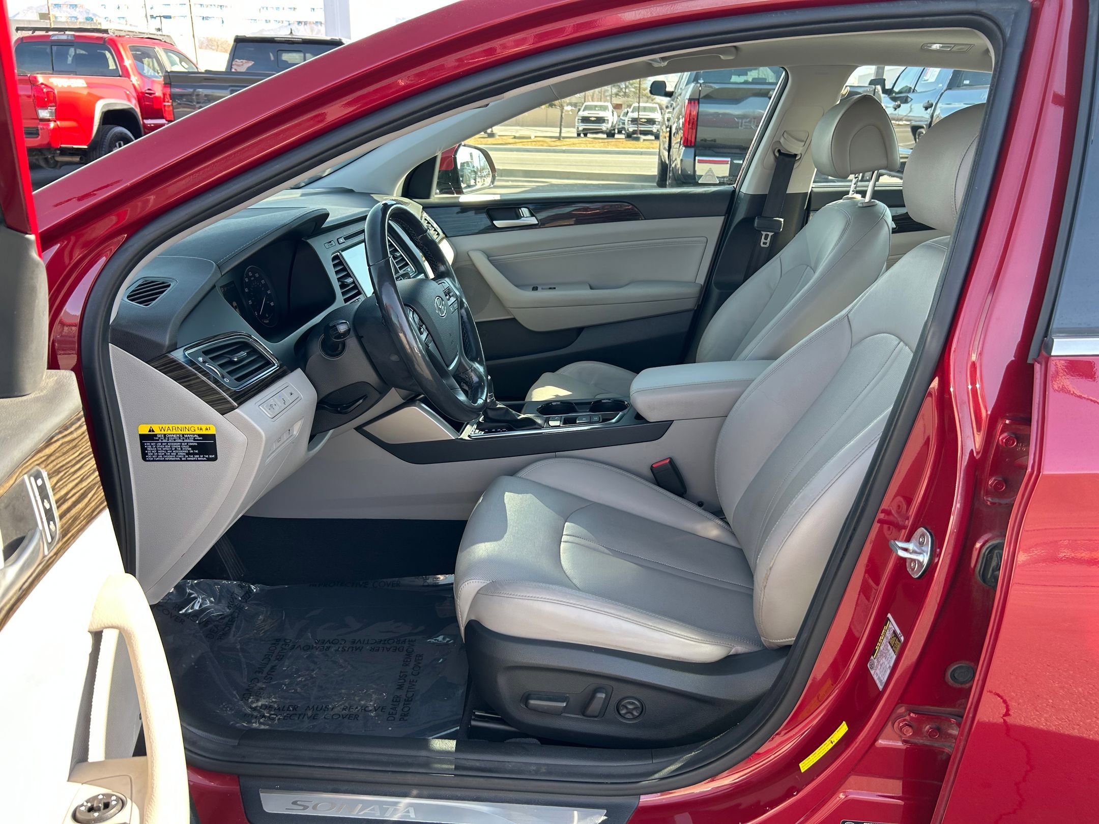 Used 2016 Hyundai Sonata Limited w/ Option Group 02 image 11