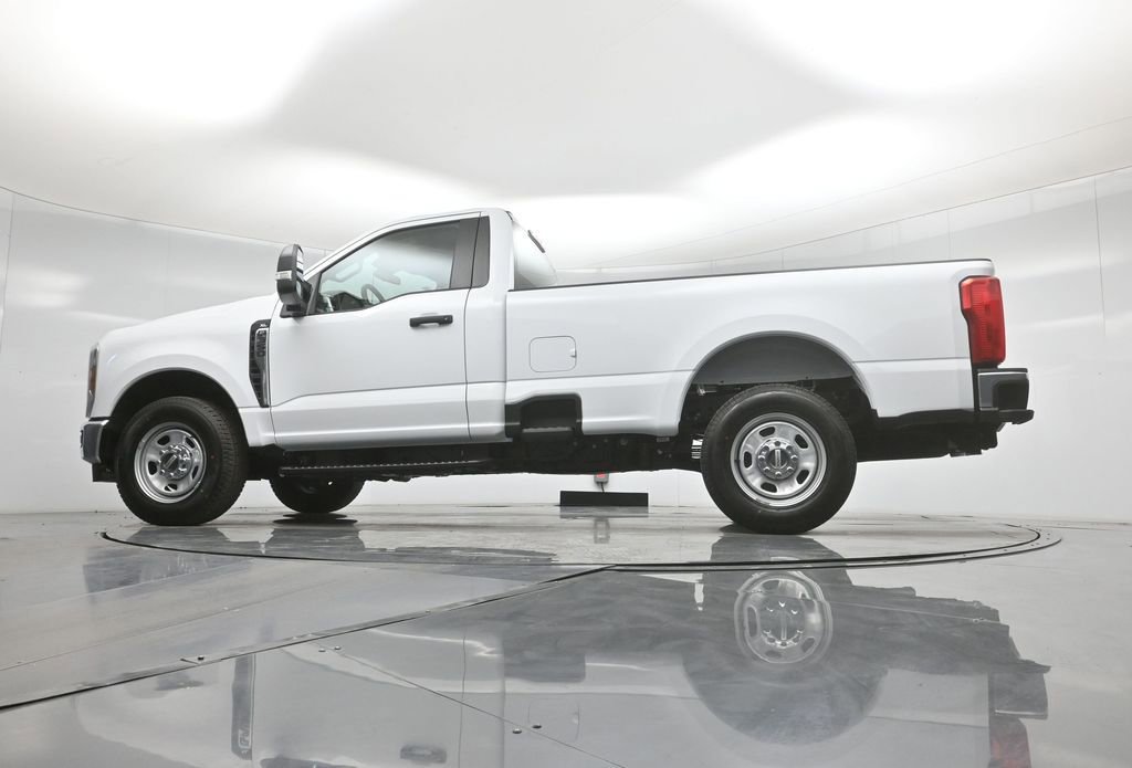 New 2026 Ford F350 XL w/ XL Chrome Package image 46