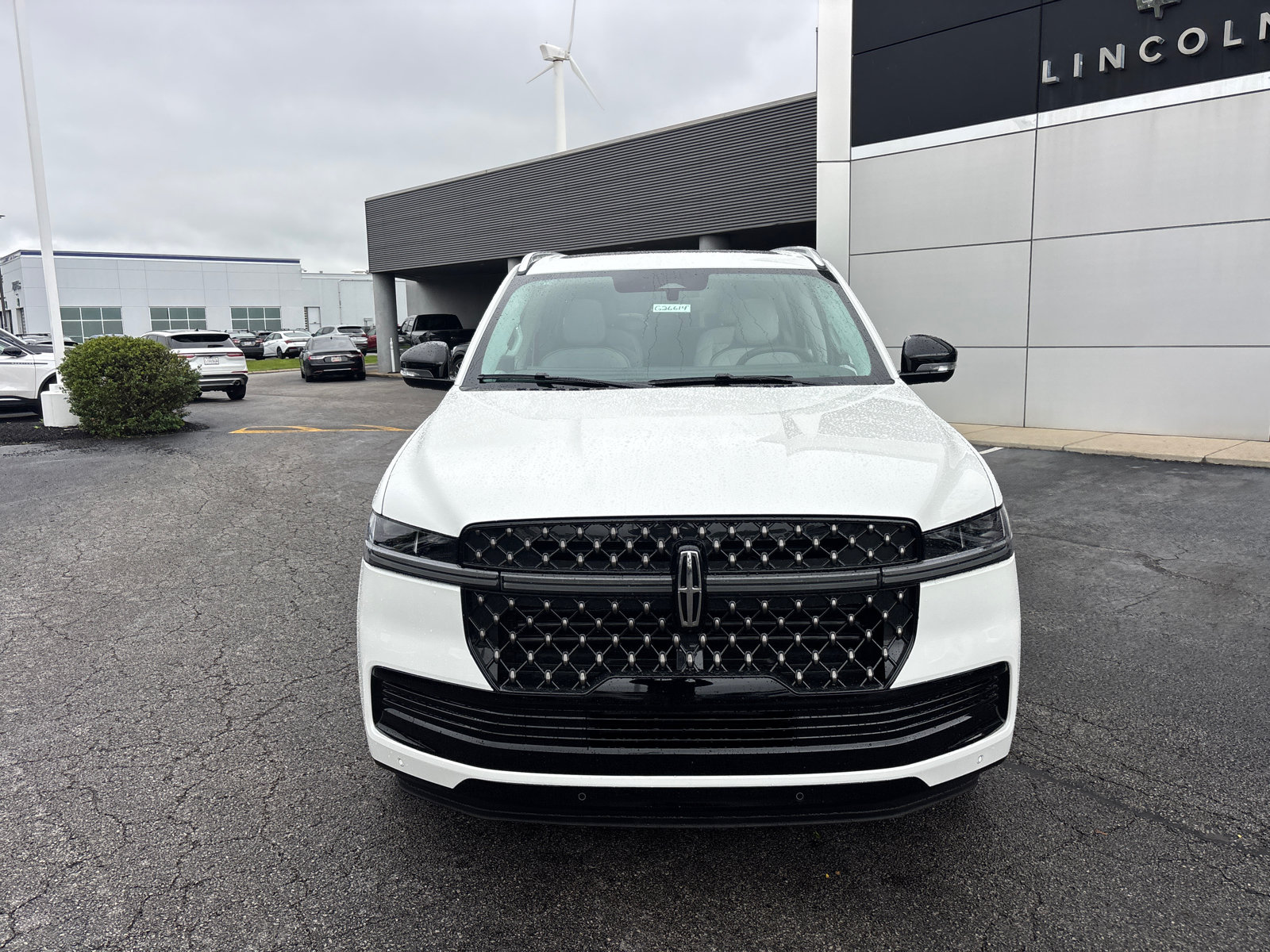 New 2026 Lincoln Navigator Black Label AWD/4WD image 2