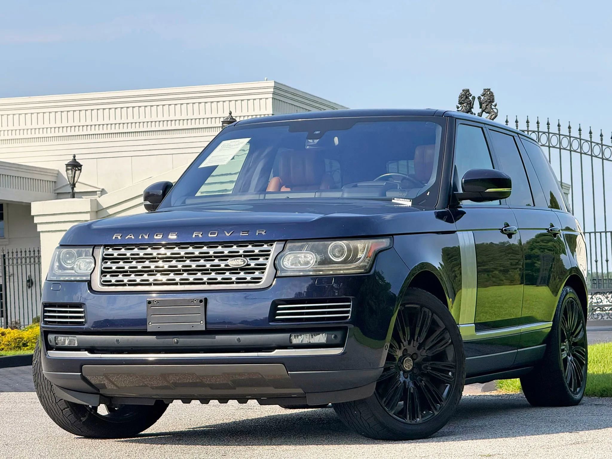Used 2016 Land Rover Range Rover Autobiography AWD/4WD image 2