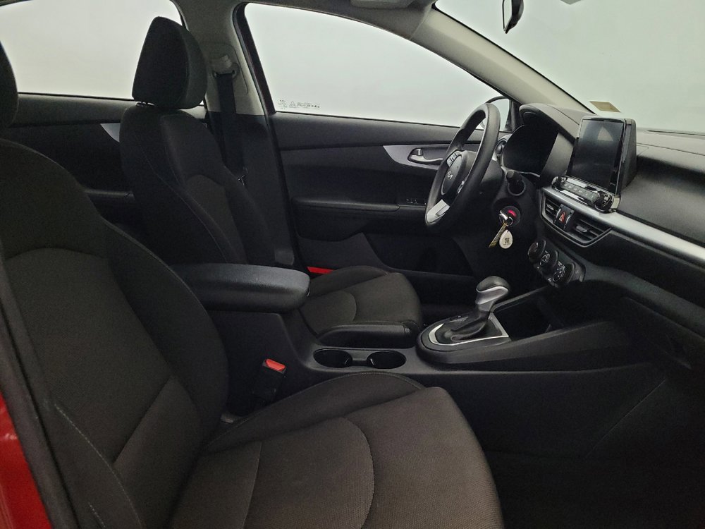 Used 2023 Kia Forte LXS w/ LXS Technology Package FWD image 21