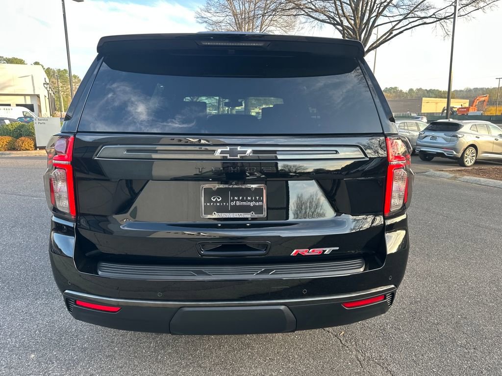 Used 2021 Chevrolet Tahoe RST w/ Luxury Package image 11