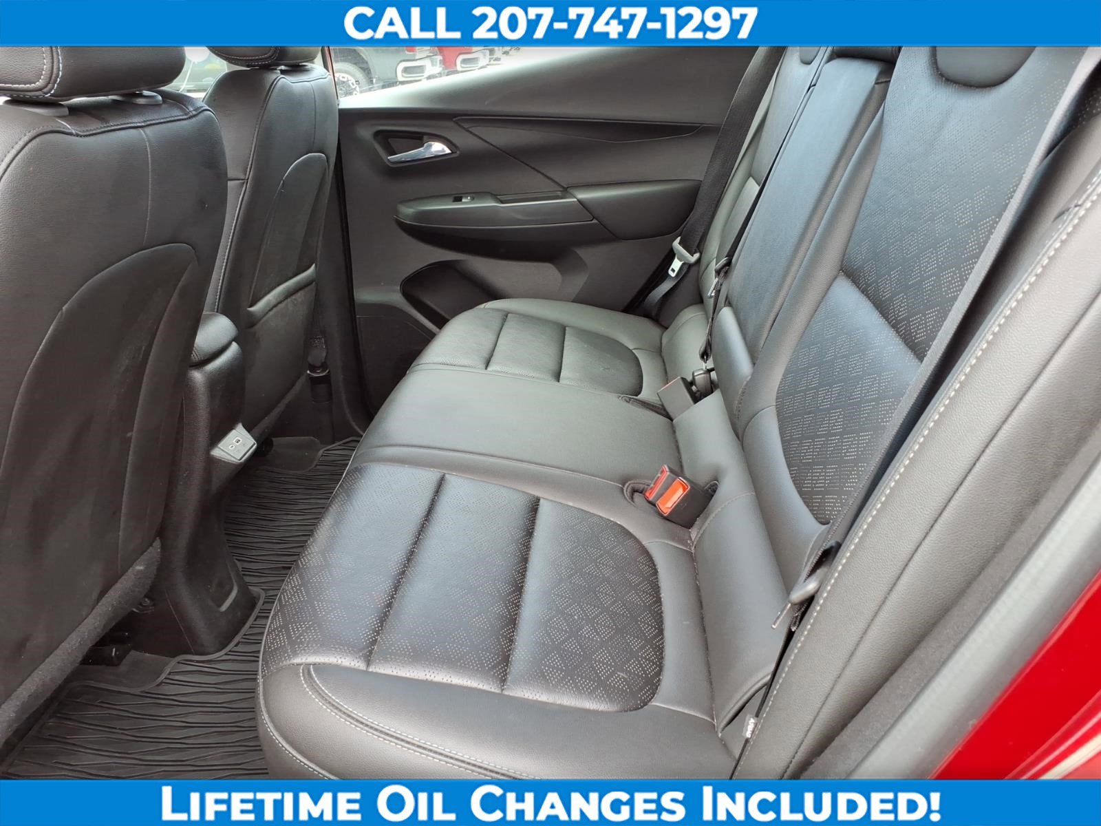 Used 2023 Chevrolet Bolt LT w/ Infotainment Package FWD image 14