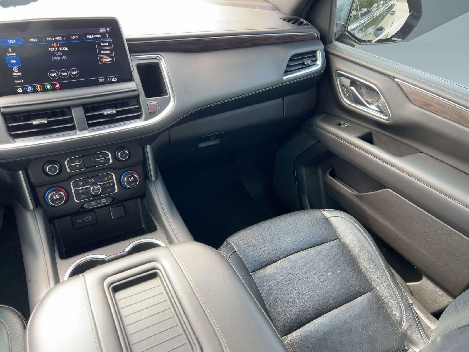 Certified 2021 Chevrolet Suburban LS w/ Driver Alert Package image 29