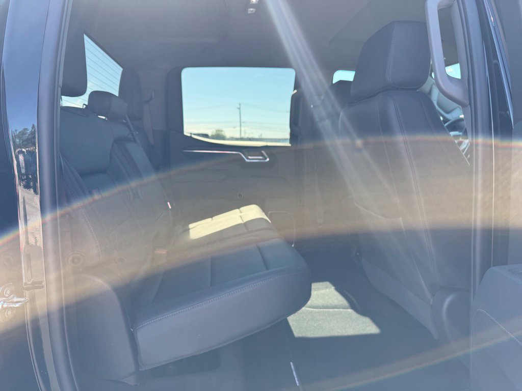 Used 2026 GMC Sierra 1500 SLT AWD/4WD image 16