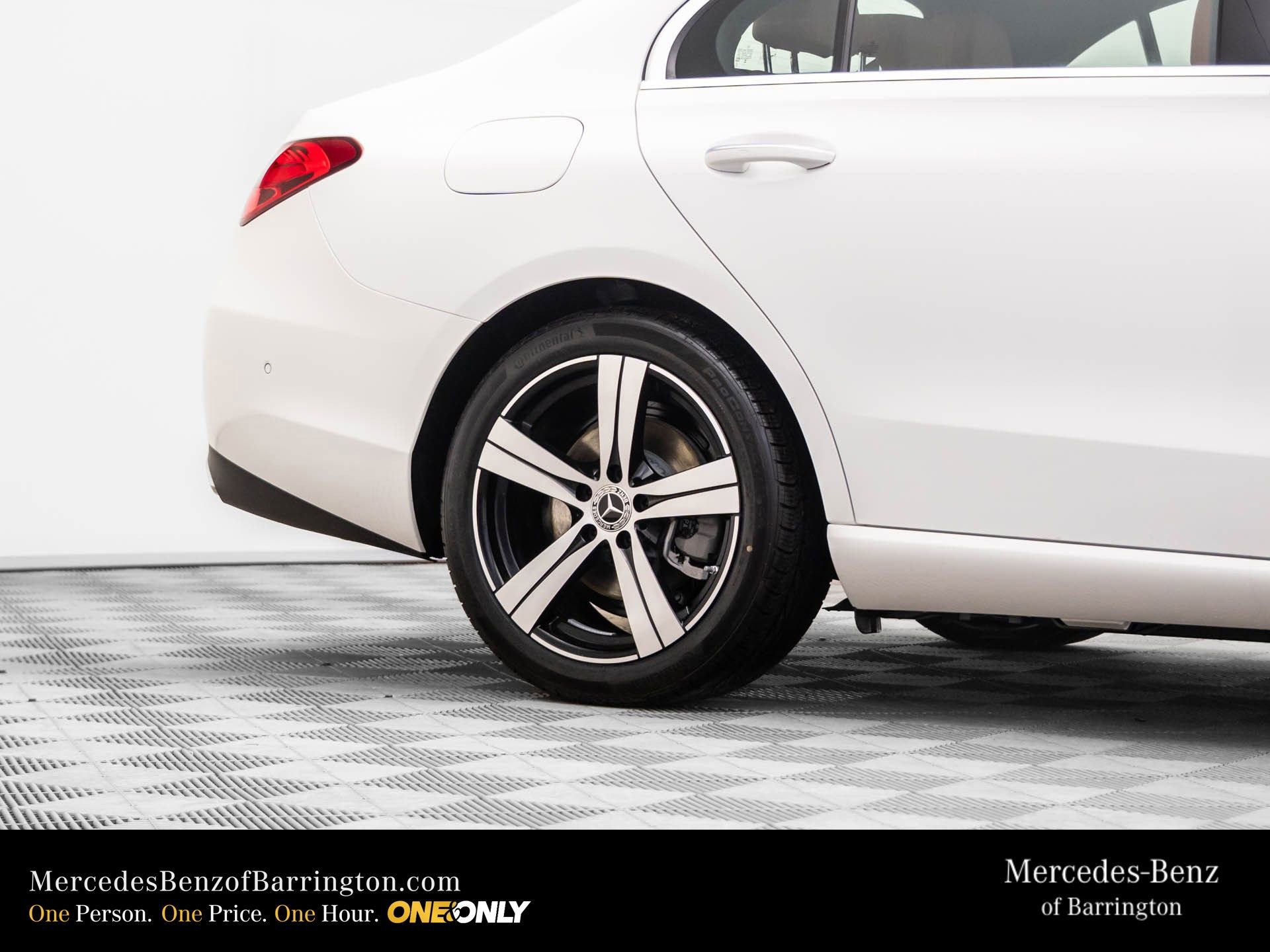 New 2026 Mercedes-Benz C 300 4MATIC Sedan image 32