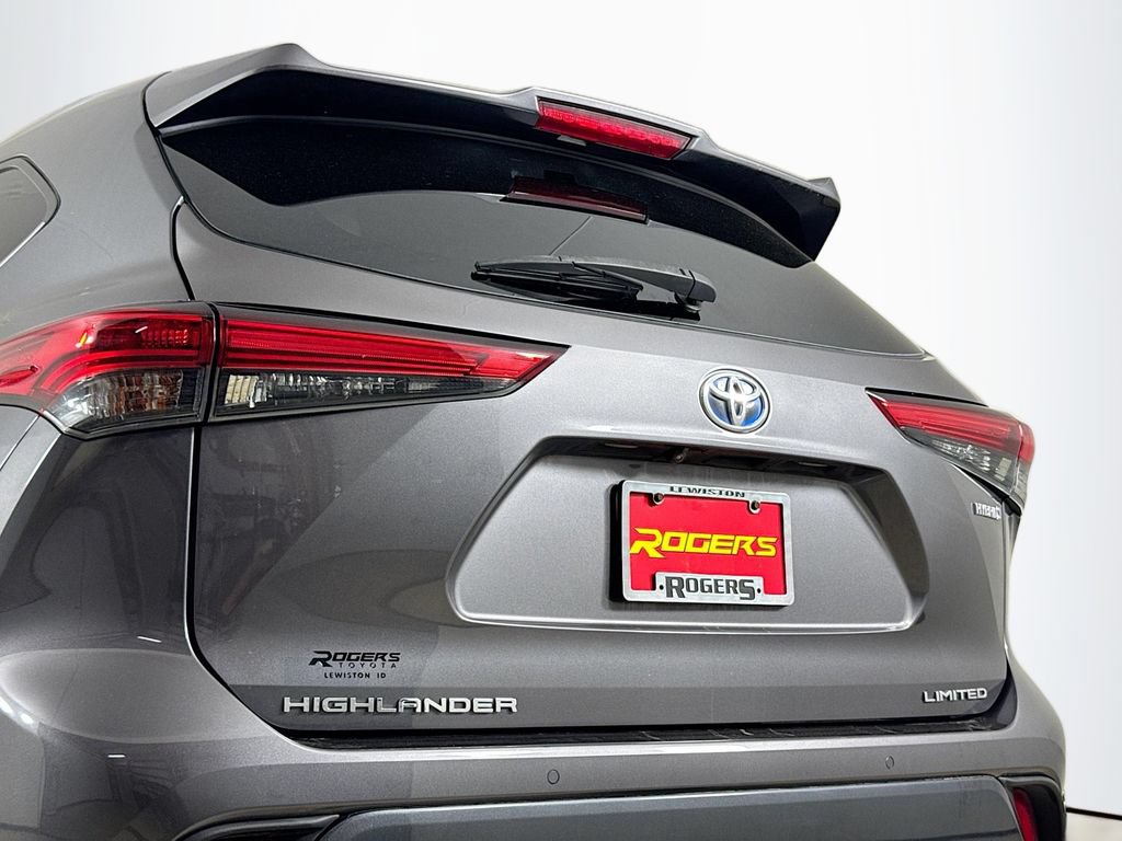 Used 2022 Toyota Highlander Limited AWD/4WD image 28