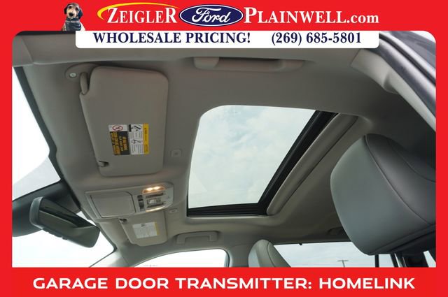 Used 2023 Toyota Highlander XLE image 19