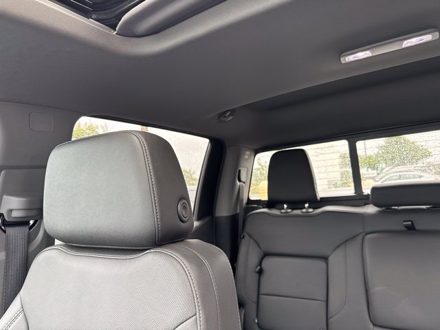 Used 2024 Chevrolet Silverado 1500 LTZ w/ LTZ Premium Package AWD/4WD image 4