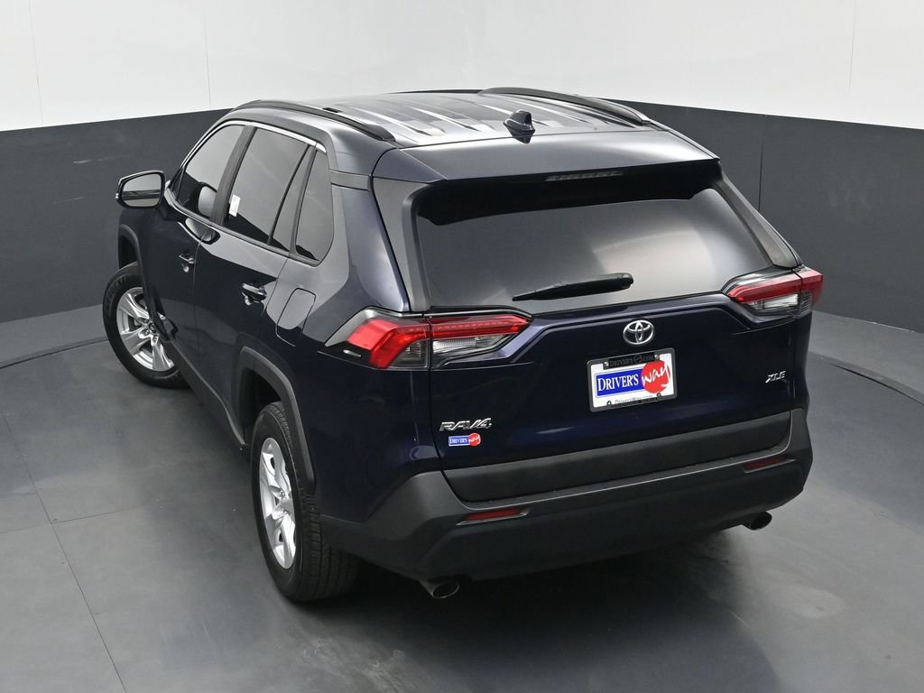 Used 2019 Toyota RAV4 XLE image 32
