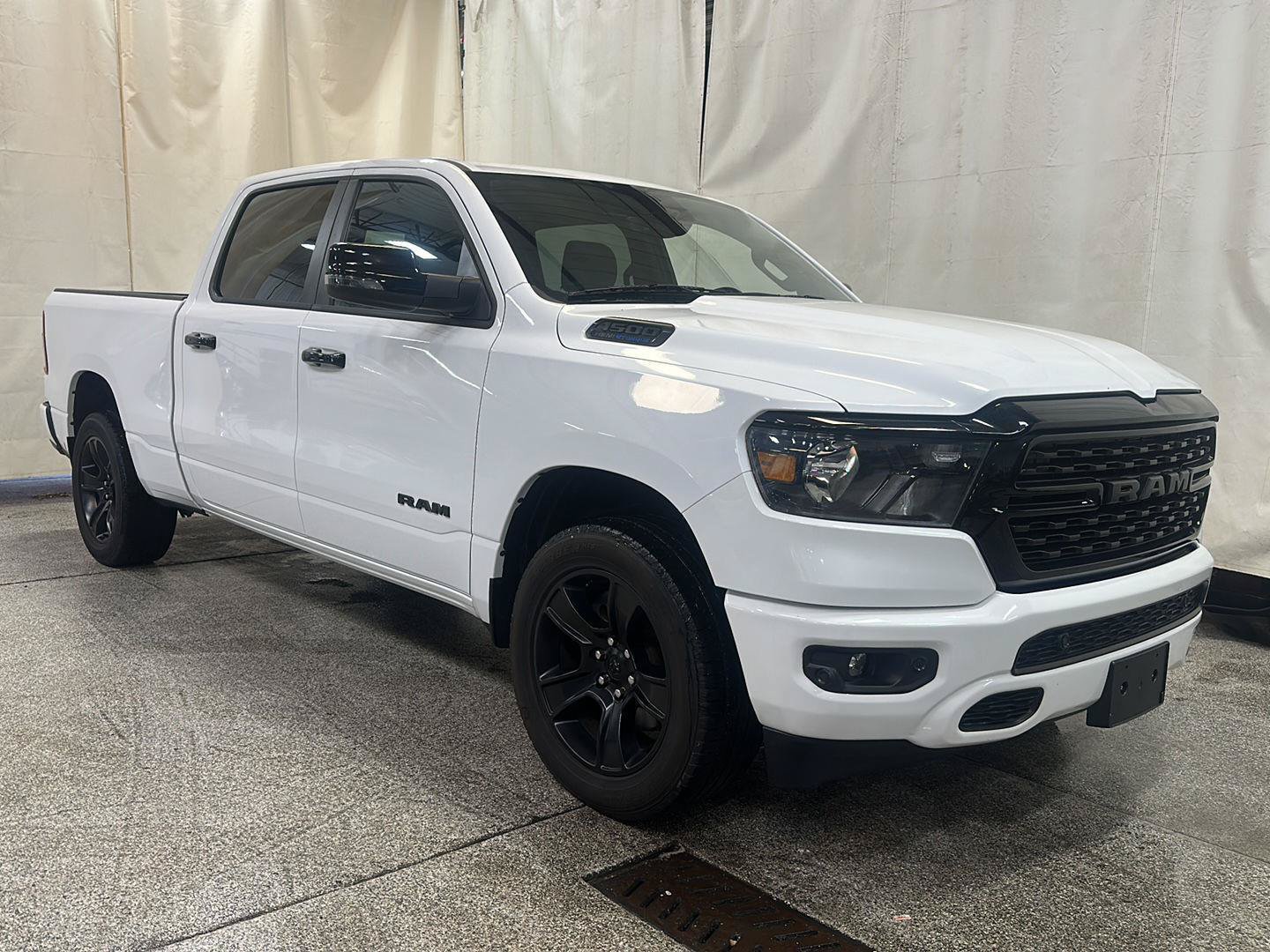 Used 2023 RAM 1500 Big Horn AWD/4WD image 7