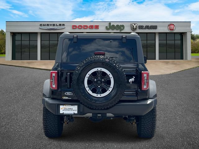 Used 2023 Ford Bronco Badlands w/ Sasquatch Package AWD/4WD image 5
