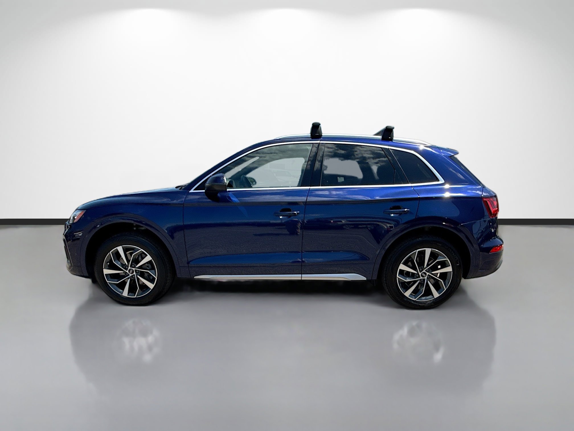 Used 2021 Audi Q5 2.0T Premium w/ Convenience Package AWD/4WD image 6