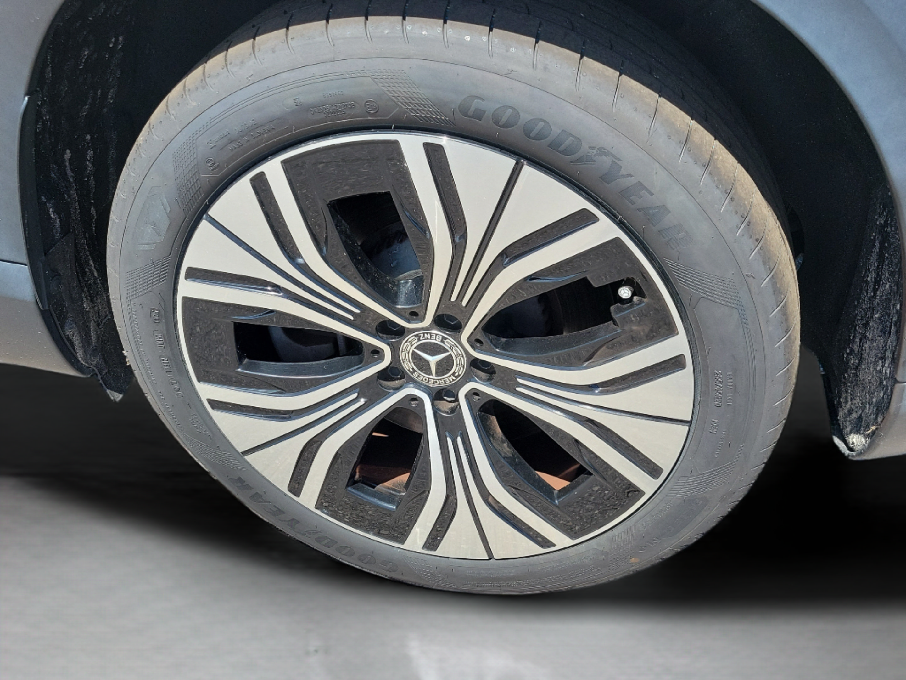 Certified 2023 Mercedes-Benz EQE 350+ SUV image 30