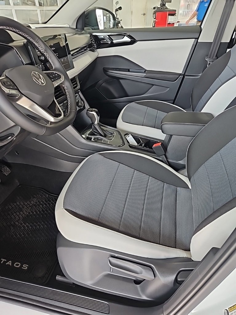 New 2026 Volkswagen Taos S image 27