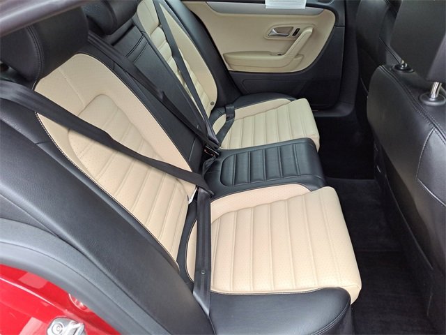 Used 2013 Volkswagen CC Sport image 26