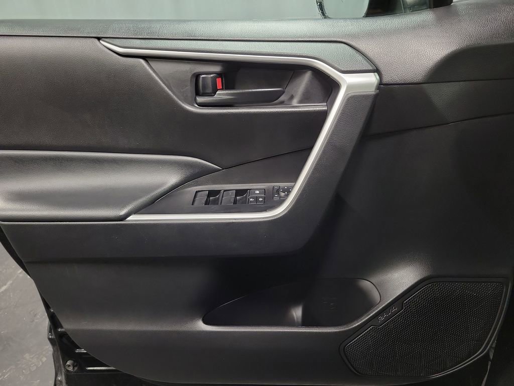 Used 2024 Toyota RAV4 LE image 22