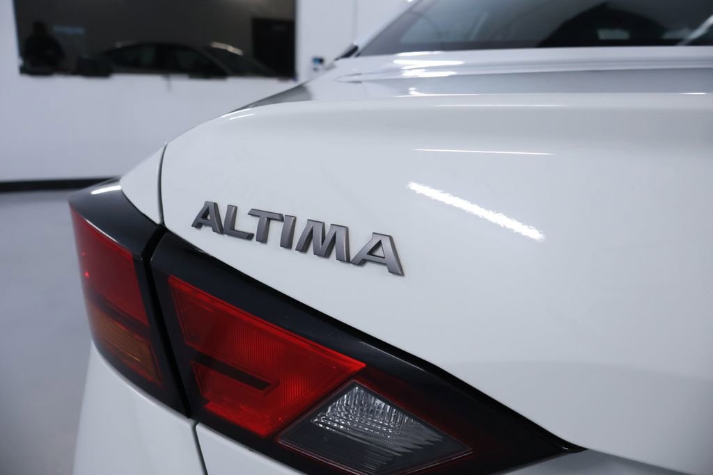 Used 2024 Nissan Altima 2.5 SR image 10