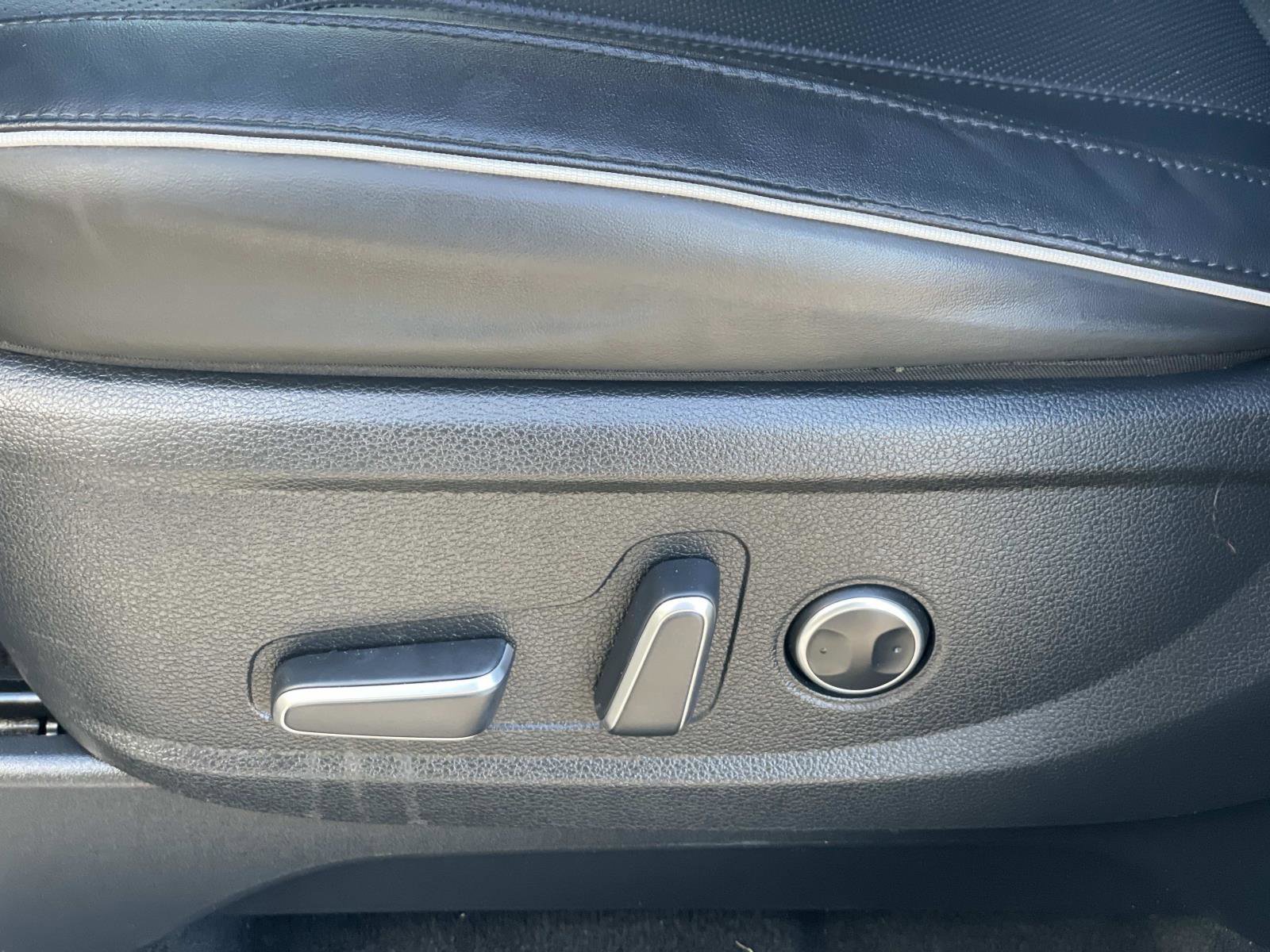 Used 2024 Hyundai Palisade SEL image 21