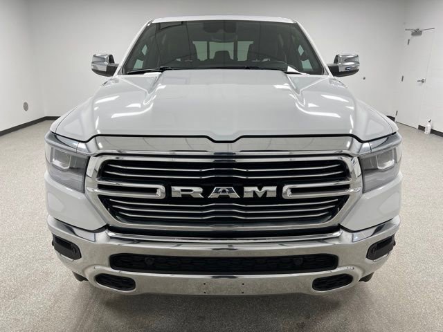 Used 2024 RAM 1500 Laramie AWD/4WD image 3