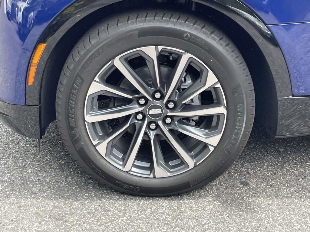 New 2026 Cadillac Lyriq Sport image 9