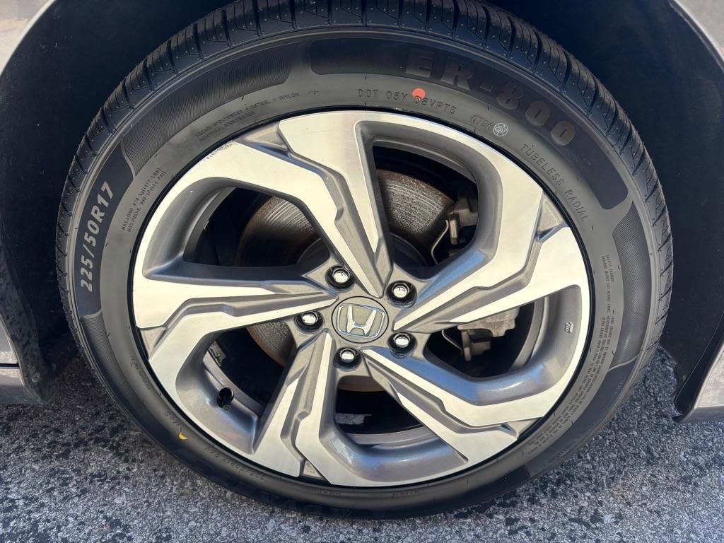 Used 2018 Honda Accord EX-L image 8