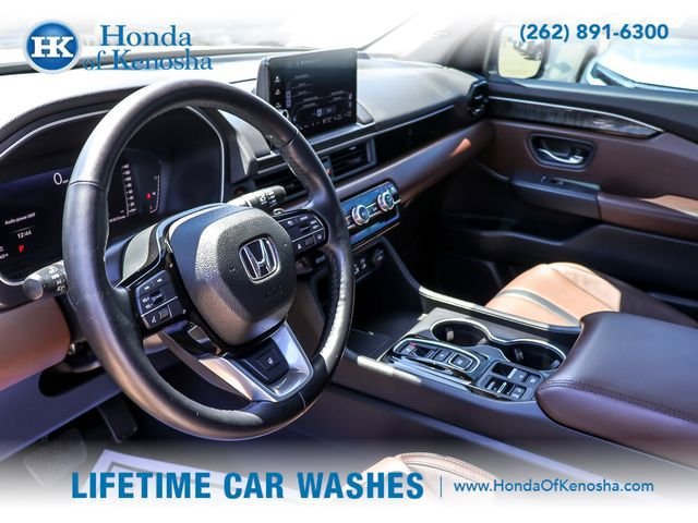Certified 2025 Honda Pilot Elite image 11