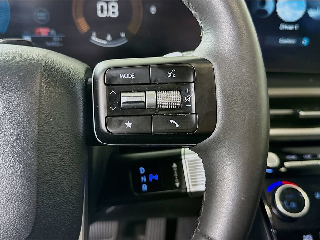 Certified 2025 Hyundai Santa Fe SEL AWD/4WD image 22