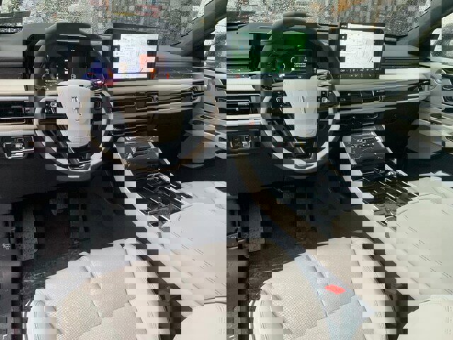 New 2026 Lincoln Aviator Black Label w/ Black Label Special Edition image 40