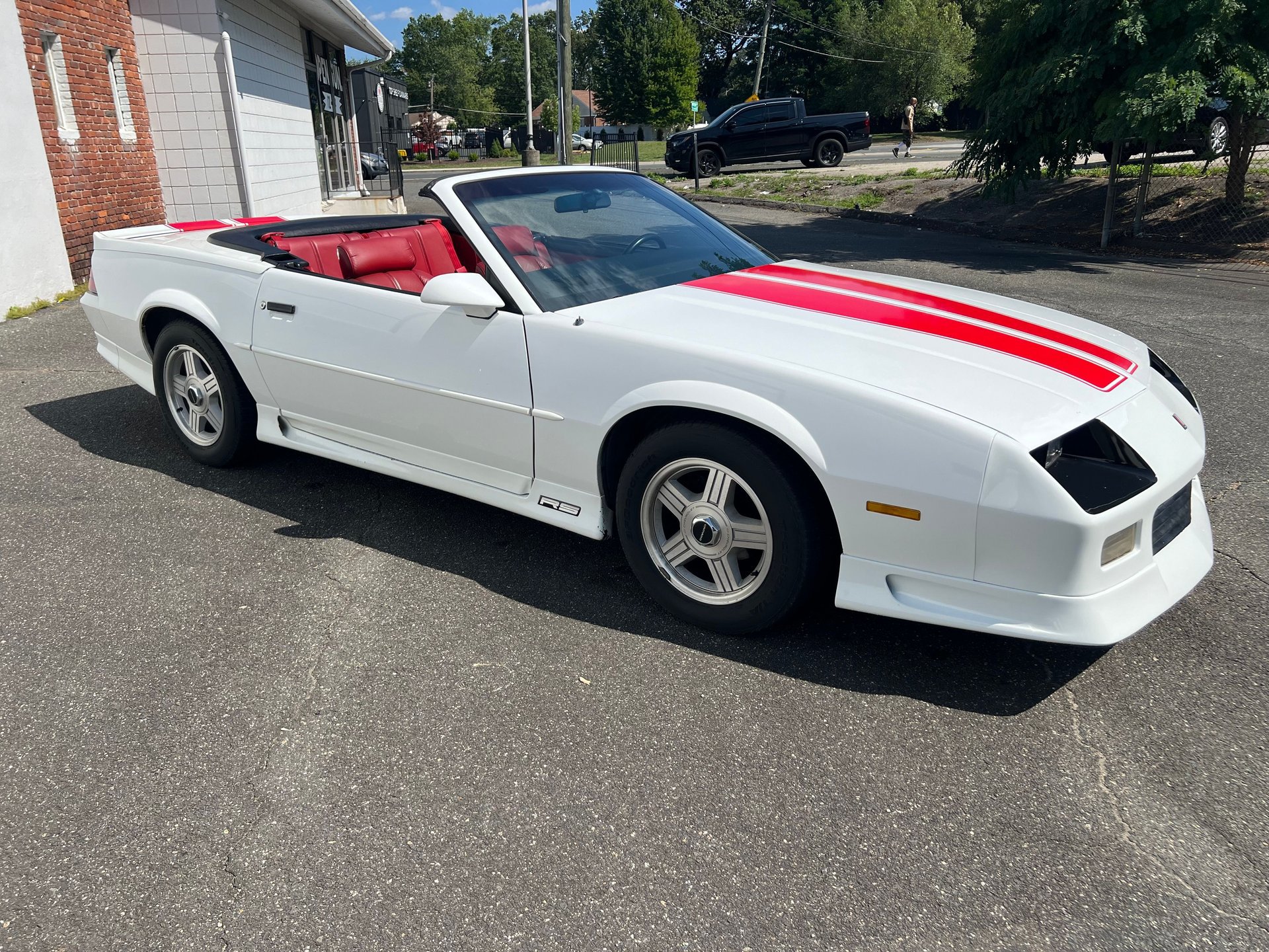 Used 1992 Chevrolet Camaro RS RWD image 26