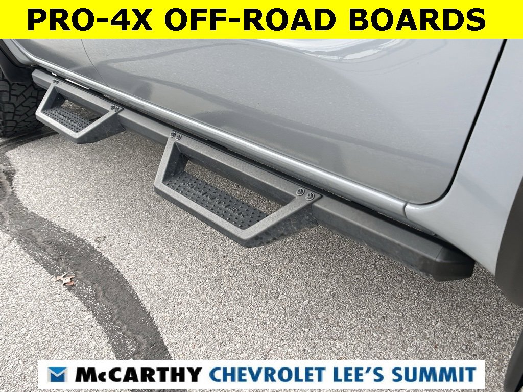 Used 2024 Nissan Frontier PRO-4X w/ Technology Package image 17