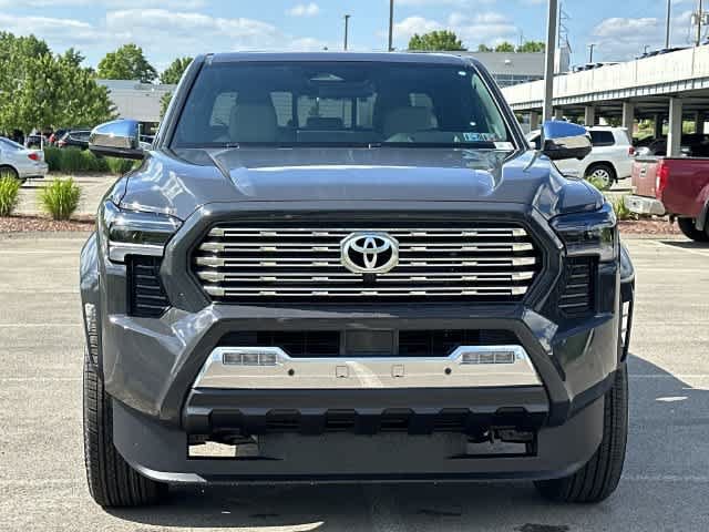 New 2024 Toyota Tacoma Limited w/ Limited Package (LT) AWD/4WD image 28