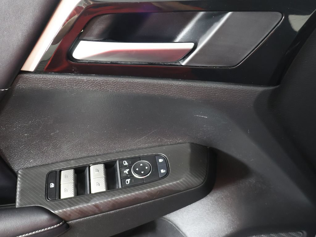 Used 2024 Mitsubishi Outlander SE Black Edition FWD image 36